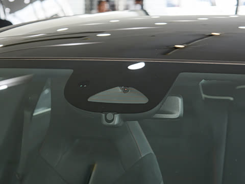 2025�� CLA 200 ���ܳ�