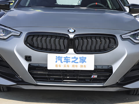 2025�� M240i xDrive