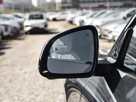 2025�� 215����������