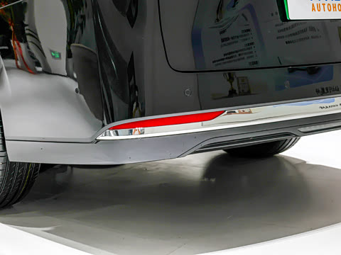 2026�� PHEV L ���� Ultra