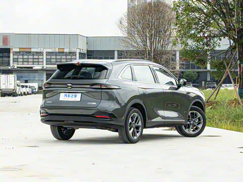 2025�� ���Ĵ� 1.5T ������ �ǻ�׿Խ��