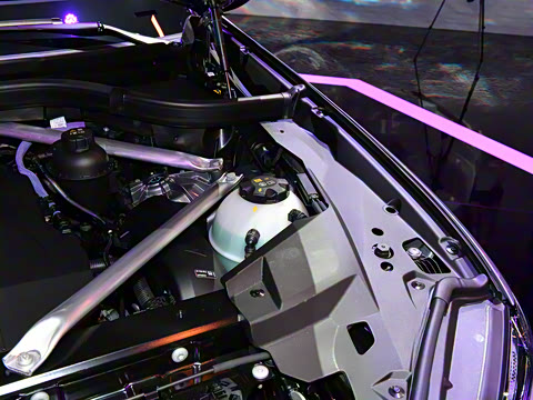 2025�� xDrive 40Li ������M�˶���ҹ��װ