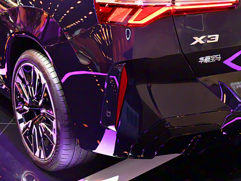 2025�� xDrive30L ������ M�˶���ҹ��װ