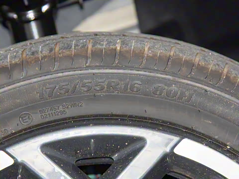 2025�� �Ǽݰ� 405km ���ڰ�