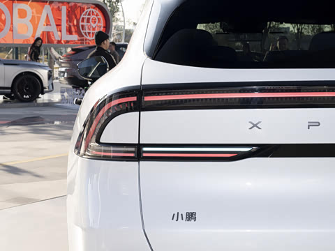 2026�� ���� 1704 Max �콢��