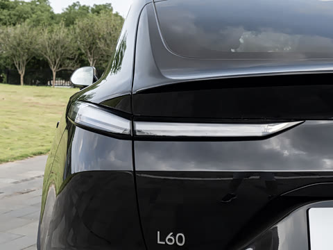 2026�� 85kWh Max+