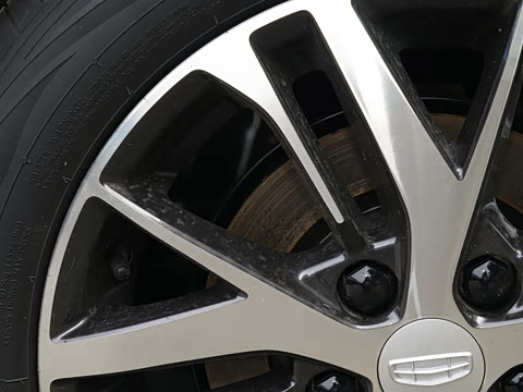 2027�� ���� 1.5L CVT������