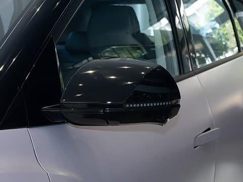 2025�� ����SMART�� 64.2kWh