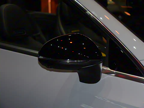 2025�� AMG CLE 53 4MATIC+ ������ܳ�