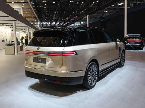 2026�� 102kWh ����ǩ����