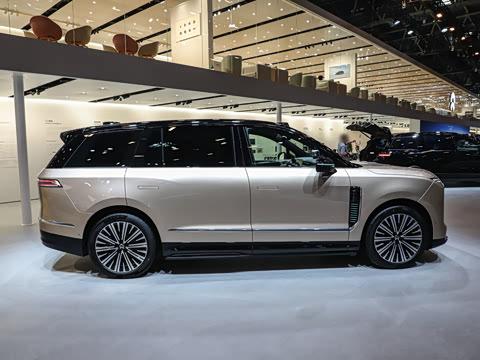 2026�� 102kWh ����ǩ����