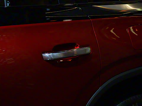 2026�� 4.0T ����콢�� 4��