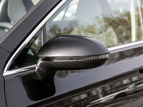 2026�� 3000������ѡ�� 330TSI DSG��Ӣ��