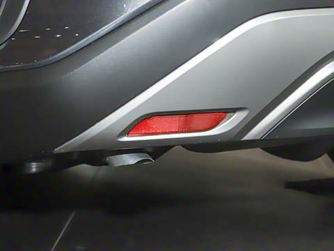 2025�� 300 ����������