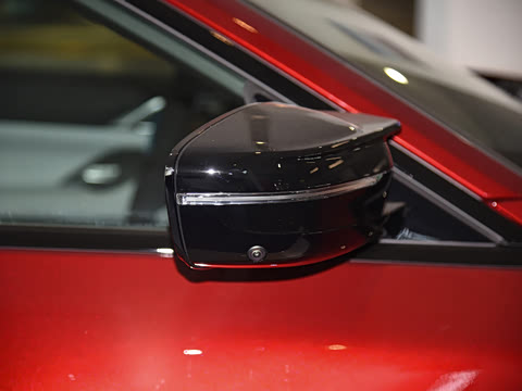 2024�� M4������ܳ� M xDrive ������