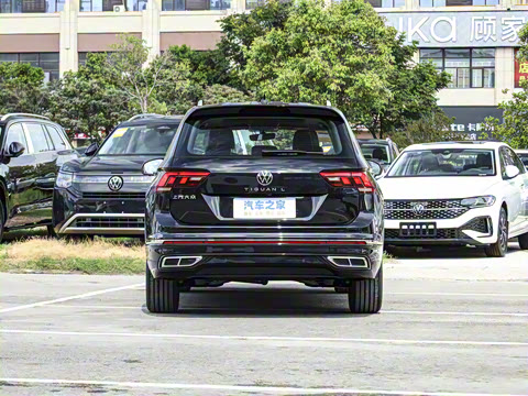 2025�� ���ڿ� 330TSI �Զ�����R-Line��ҫ��