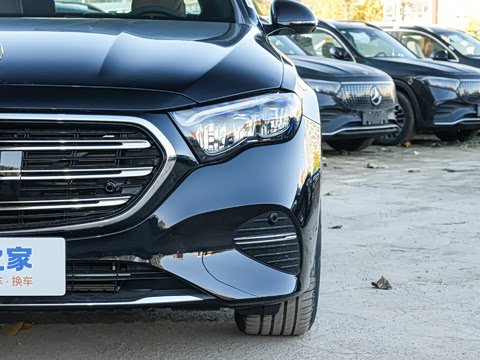 2026�� E 260 L �����