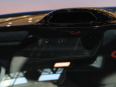 2025�� 102kWh ��ƽ���ر��