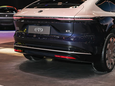 2025�� 102kWh ��ƽ���ر��