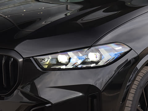 2026�� �Ŀ� xDrive 40Li ������M�˶���ҹ��װ