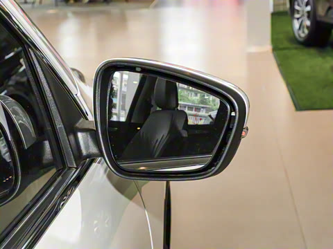 2024�� EcoBoost 245 ����ҫ����