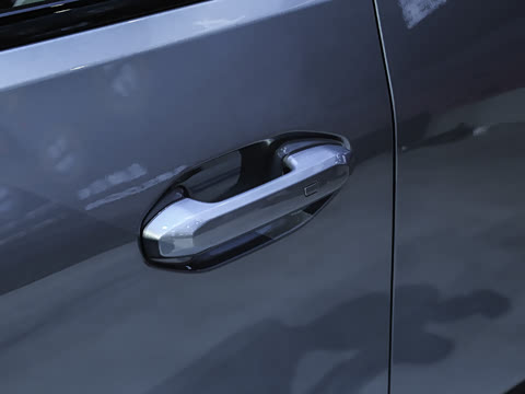 2026�� PLUS 211km XWD ���� 7��