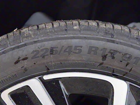 2026 Pro 300TSI ǿݰ