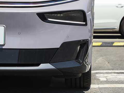 2026�� ���� 1704 Max �콢��