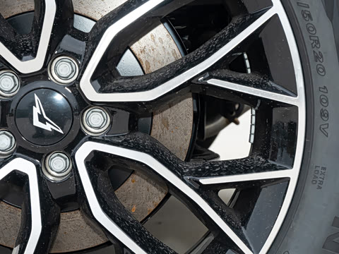 2026�� ����iHD 201km �ƺ���