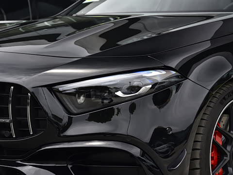 2026�� AMG A 45 S 4MATIC+
