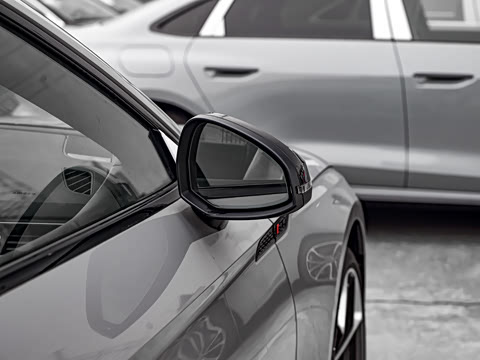 2025�� RS 5 2.9T Sportback ȼ���