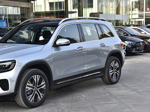 2026�� GLB 220 ������