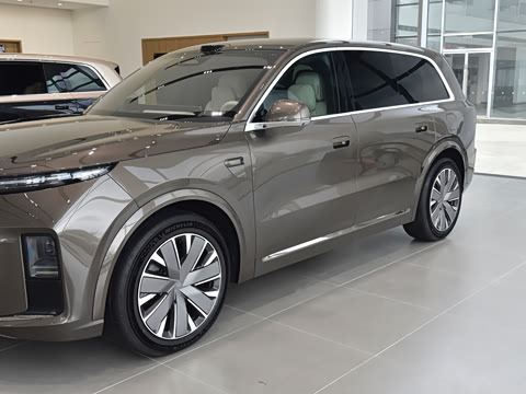 2026�� Ultra