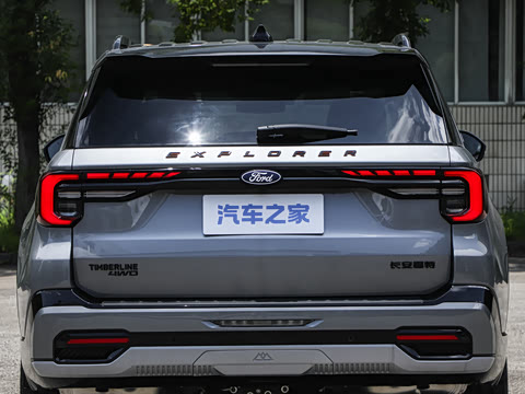 2027�� 2.3T EcoBoost �����۷�� 7��