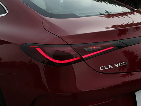 2026�� �Ŀ� CLE 300 4MATIC �����ͽ��ܳ�