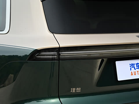 2026�� Livis