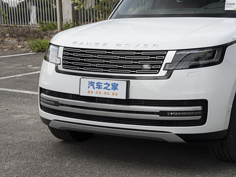 2026�� 3.0 L6 400PS AB�����