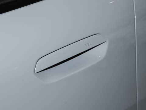 2026�� xDrive25i M�˶���ҹ��װ