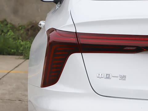 2026�� 2.0T �Զ��쳩Pro��