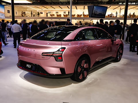 2026�� 610 �������� Max
