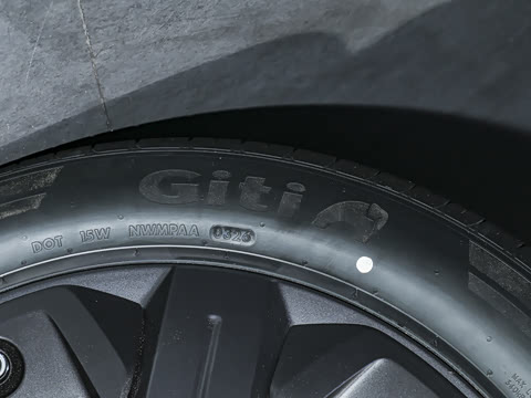 2026�� EV 675KM ���������