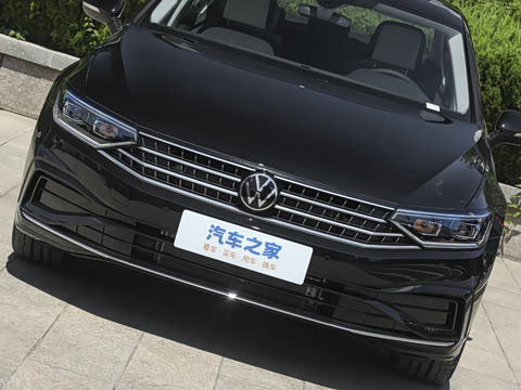 2025�� �Ŀ��� ������ 330TSI DSG������