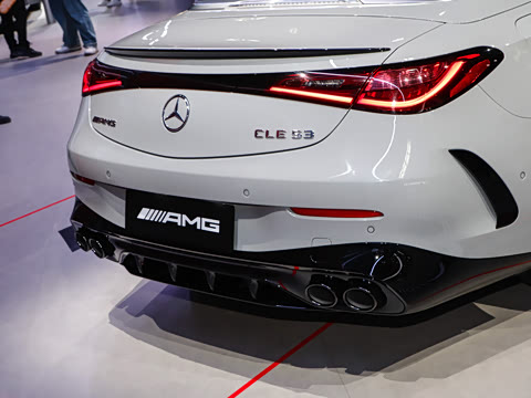 2026�� AMG CLE 53 4MATIC+ ������ܳ�