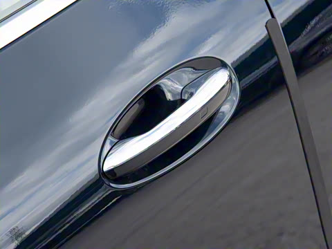 2026�� GLC 300 L 4MATIC ������ 5��