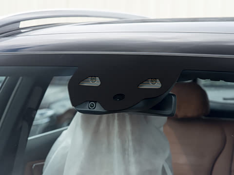 2026�� GLC 300 L 4MATIC ������ 5��