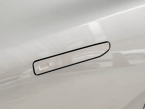 2027�� 670������