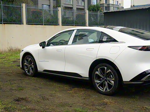 2026�� ����200 Pro