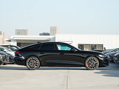 2026�� TFSI quattro 200kW �콢������