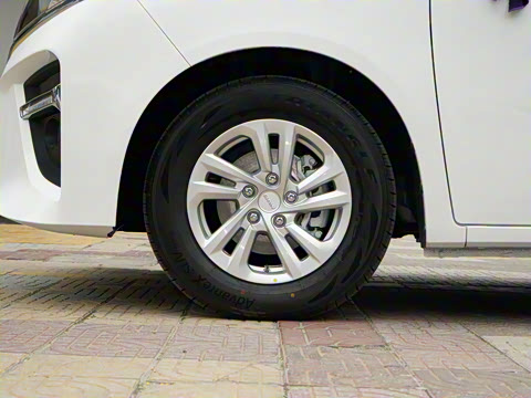 2025�� 2.0L CNG�м�Ӫ�����ʰ� 7��