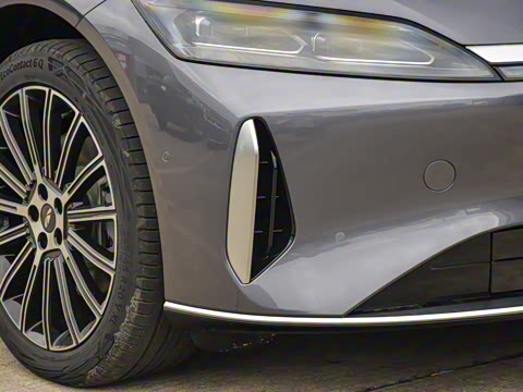 2025�� 260����������